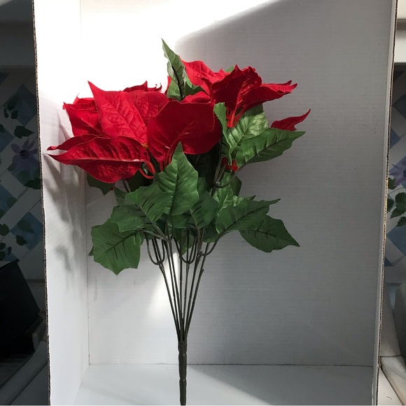 Red silk poinsettia foliage for indoor or outdoor holiday decoration - Picture 7 of 13